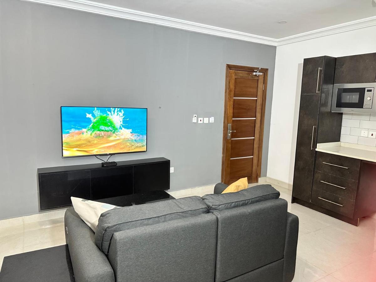 Westlands Tower - Ghana Villas Акра Екстериор снимка