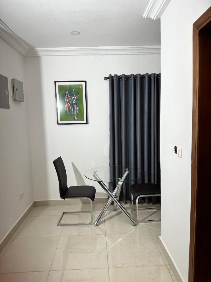 Westlands Tower - Ghana Villas Акра Екстериор снимка