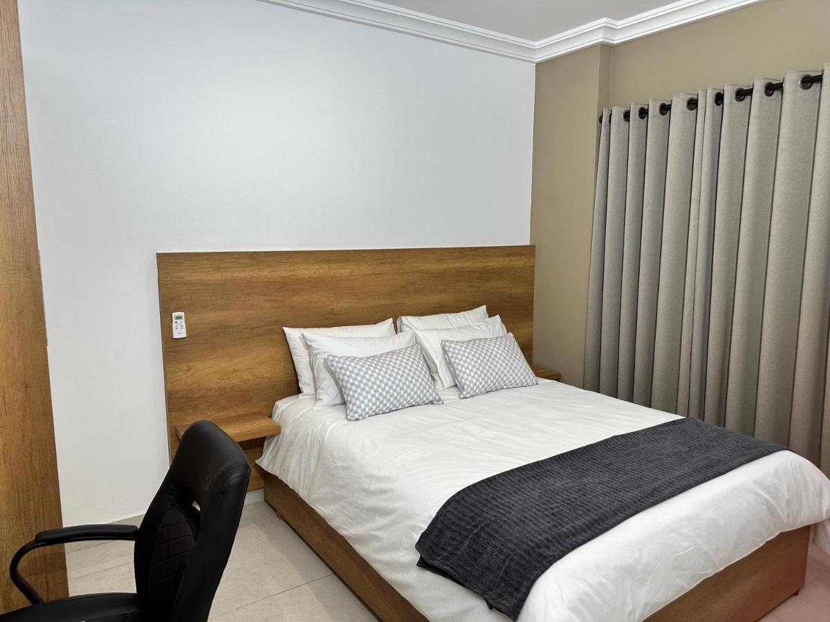 Westlands Tower - Ghana Villas Акра Екстериор снимка