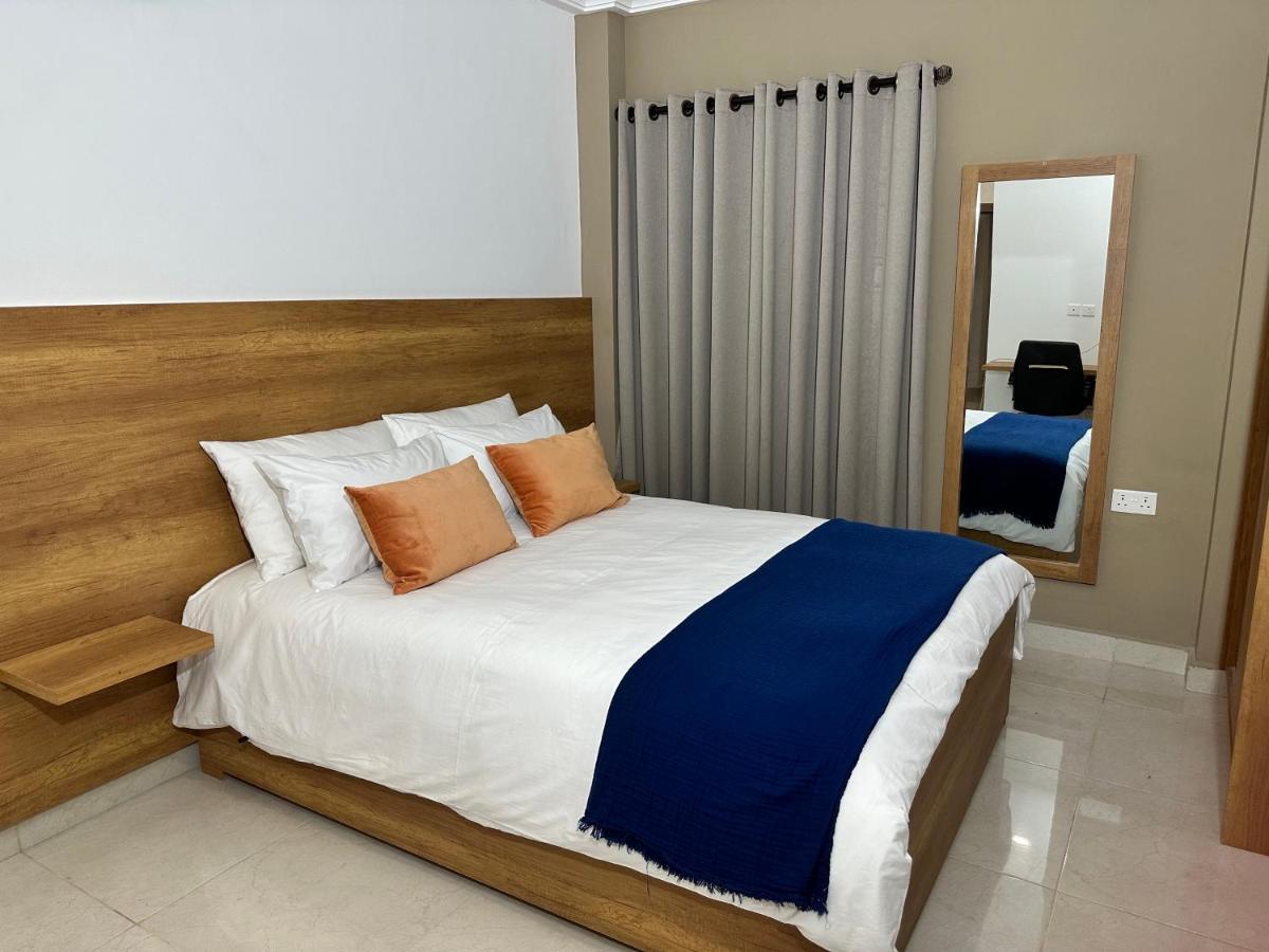 Westlands Tower - Ghana Villas Акра Екстериор снимка