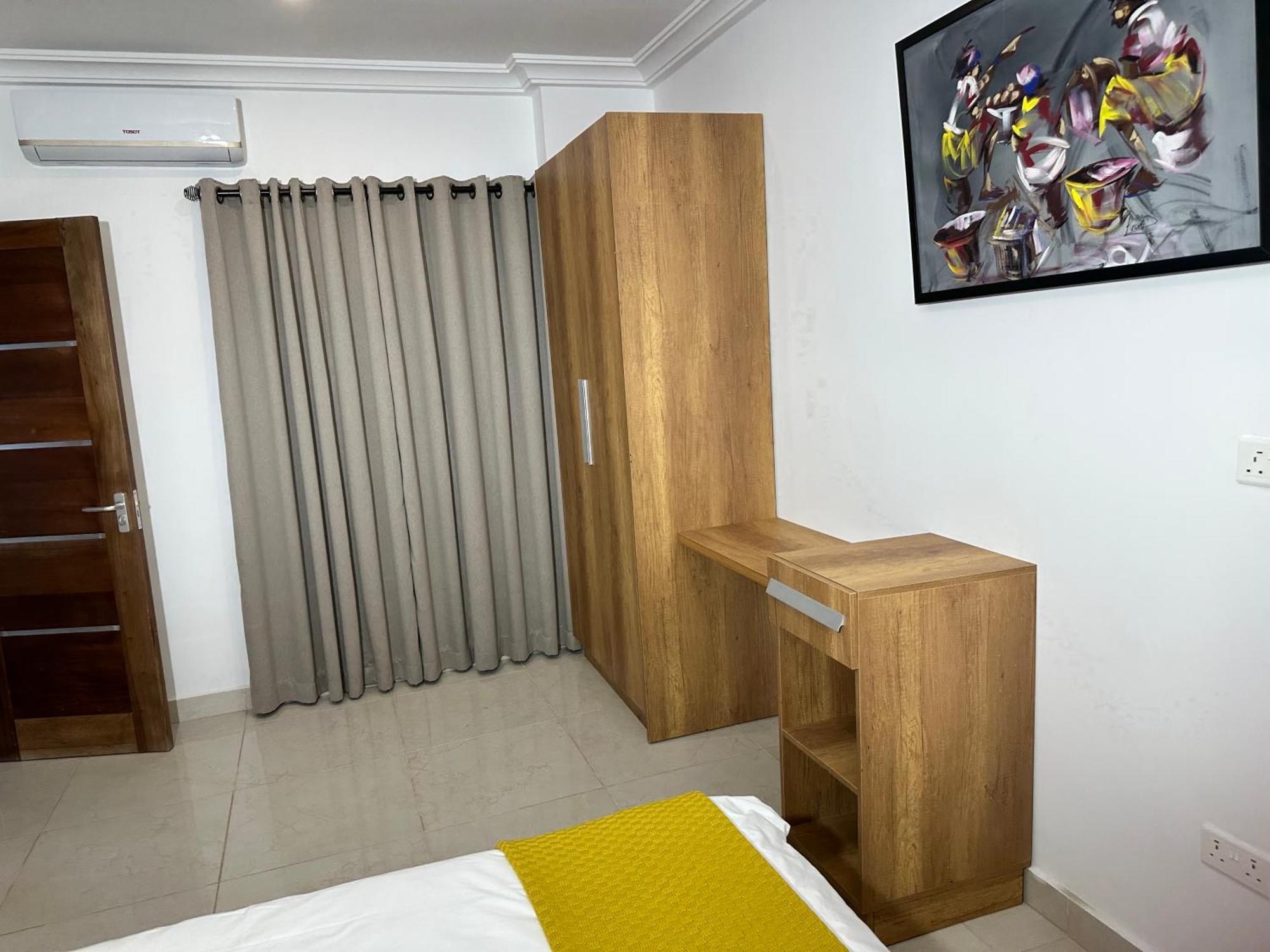 Westlands Tower - Ghana Villas Акра Екстериор снимка